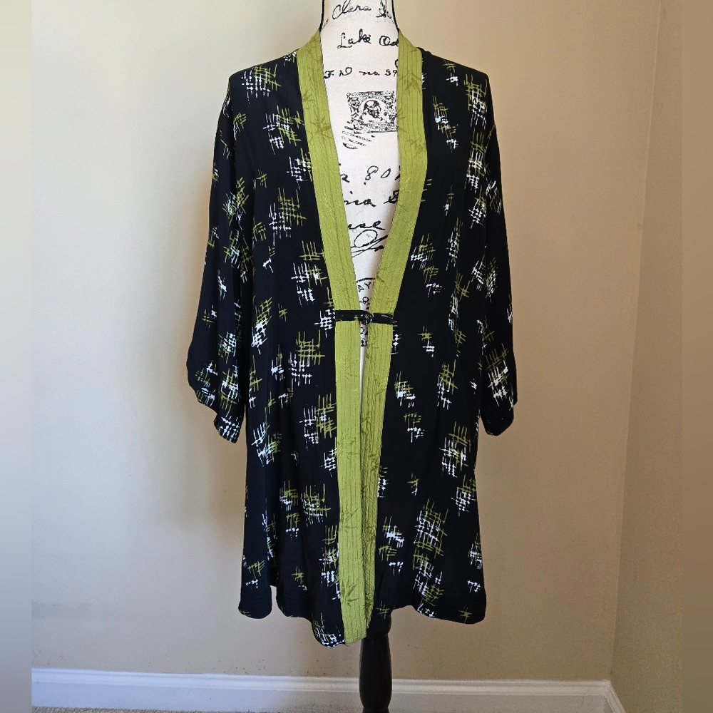 Iguana Kimono Top Womens L 3/4 Sleeve Asian Inspired